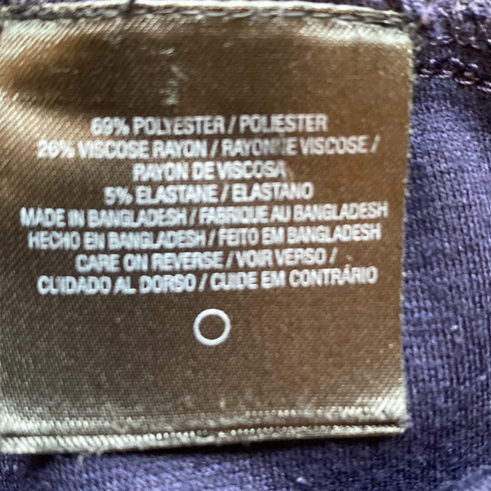 Tahari navy stretch leggings - Picture 8 of 8